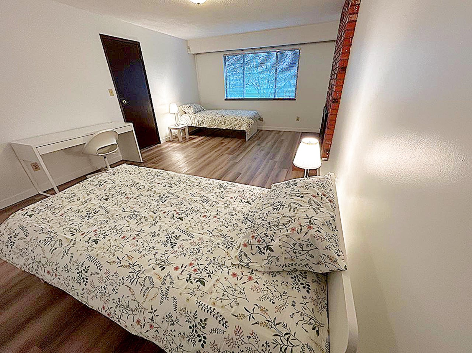 Room in House for Rent - 2933 E 8th Ave, Vancouver, BC 2